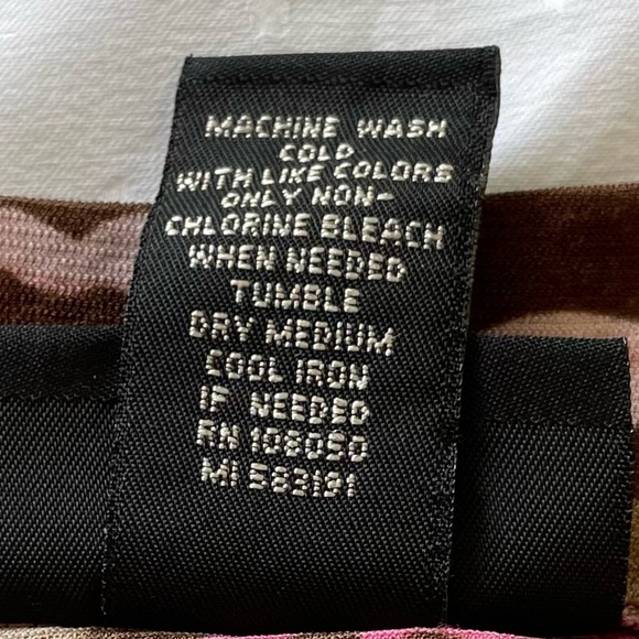 Lane Bryant Women’s Size 18/20 Brown Pink white top with tie at front neckline - Picture 7 of 9